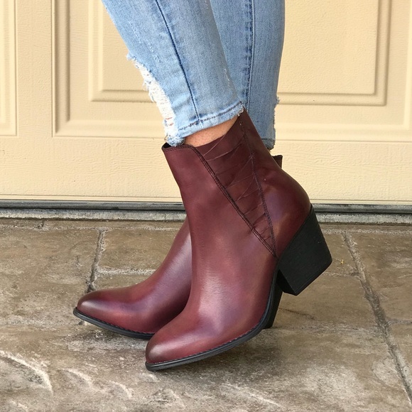 Burgundy Genuine Leather Woven Pointy Ankle Boots - Picture 7 of 8